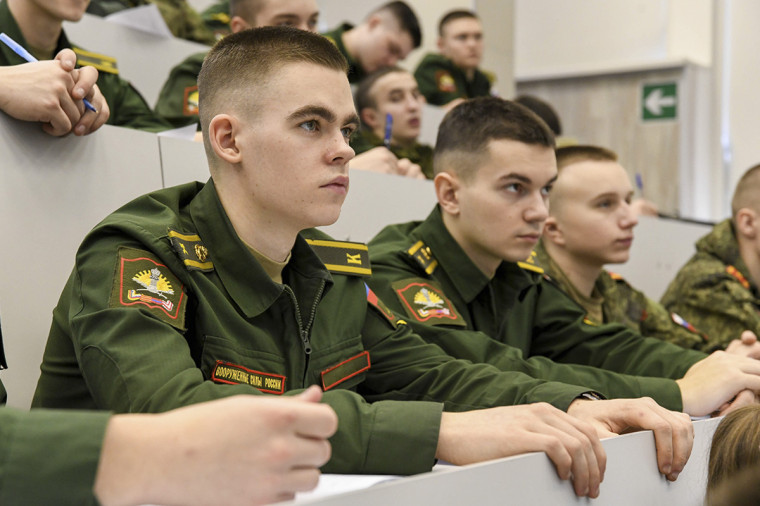 Уважаемые выпускники! Уважаемые родители!.